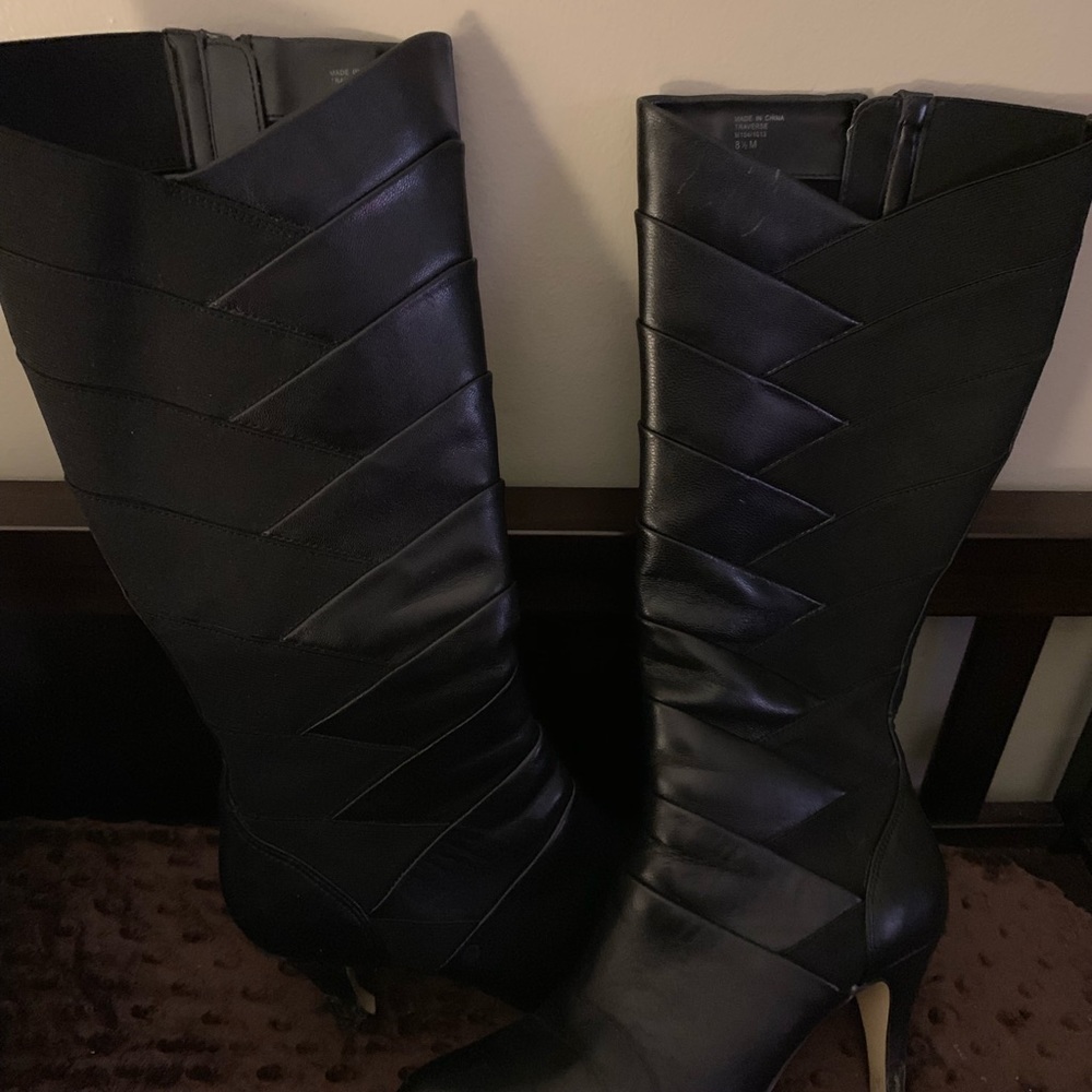 Cute boots!